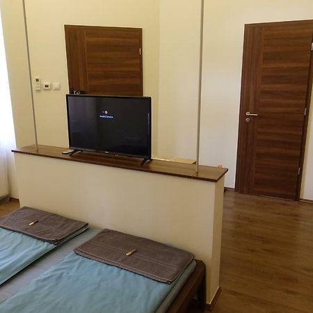 Frank & Fang Apartments Mk7 Budapest Exterior photo