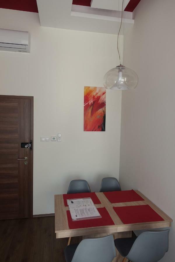 Frank & Fang Apartments Mk7 Budapest Exterior photo