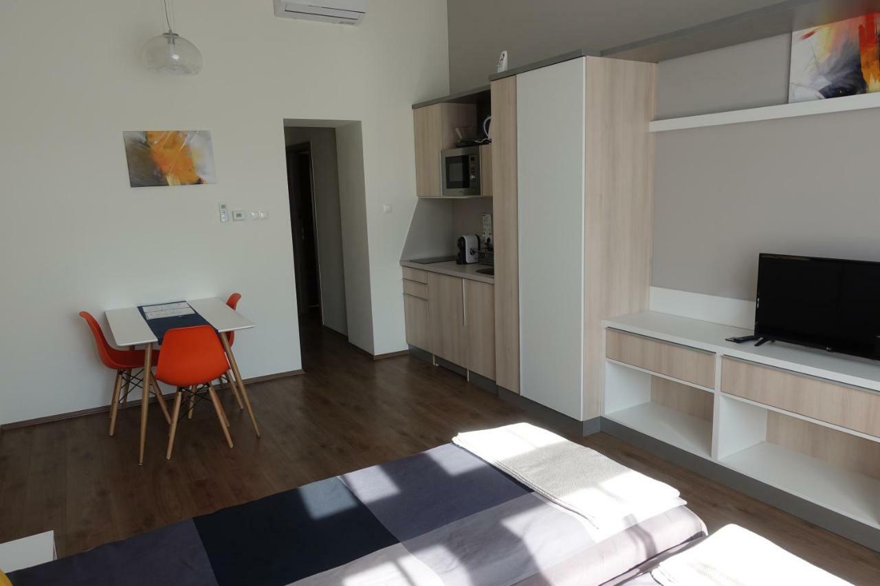 Frank & Fang Apartments Mk7 Budapest Exterior photo